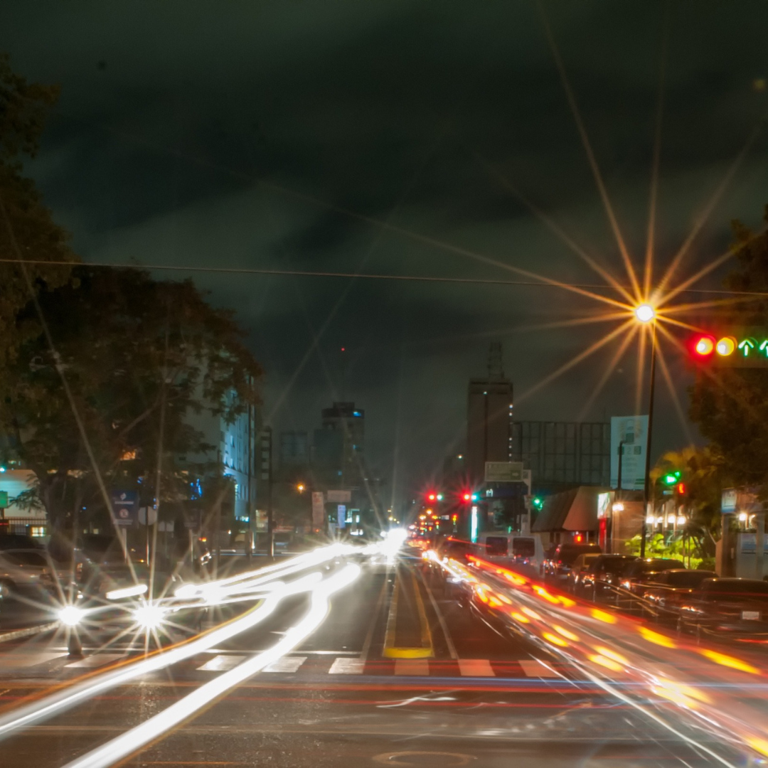 Innovación Comunitaria en Condominios: Hacia una Gestión Más Eficiente en Iberoamérica